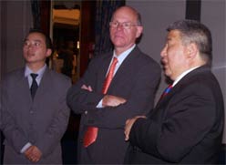 Norbert Lammert, the President of the Bundestag, the German parliament, Galbaatar Tuvdendorj, Ambassador of Mongolia, Federal Republic of Germany 2006 Berlin